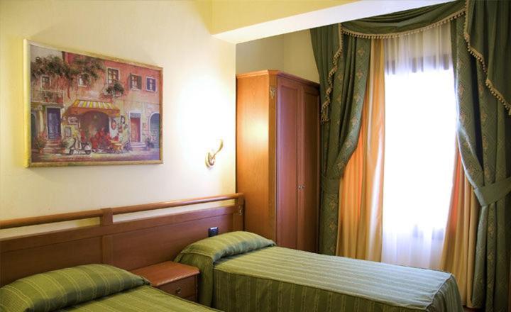 Hotel Bright Róma Kültér fotó