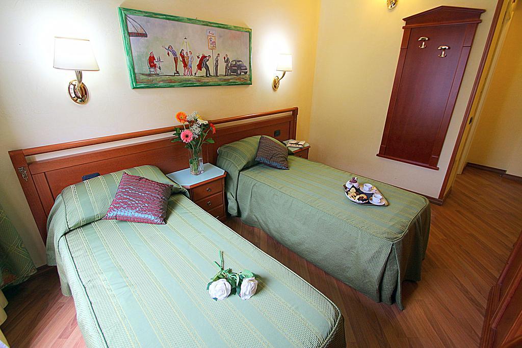 Hotel Bright Róma Kültér fotó